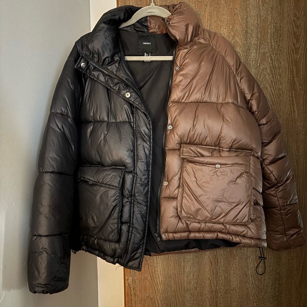 Forever 21 Black and Brown Puffer Jacket
